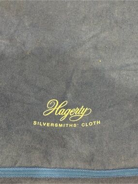 Hagerty Silversmiths Zippered Silver Storage 3pc set- Navy with Gold Logo